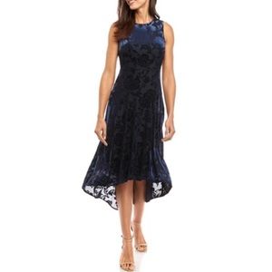 Vince Camuto Flower Print Velvet Burnout Hi Low Midi Dress size 2